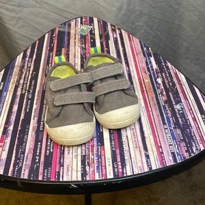 Cat and Jack Velcro Shoes